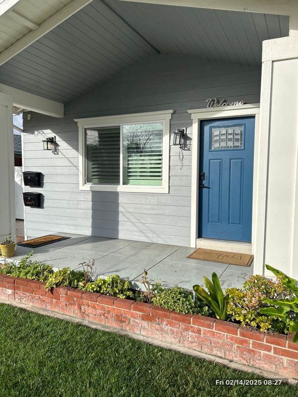 Building Photo - Prime Lomita Location