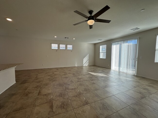 Building Photo - 1298 Luna del Oro Ln