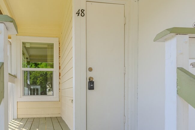 Building Photo - 5004 Laguna Bay Cir
