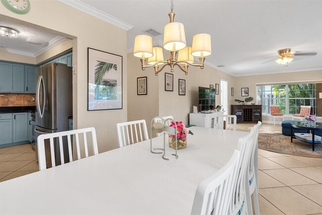 Building Photo - 3221 Seaward Dr