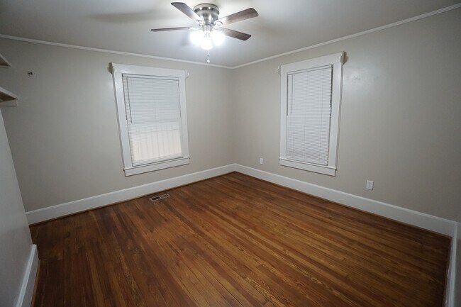 Building Photo - 1194 Birmingham St