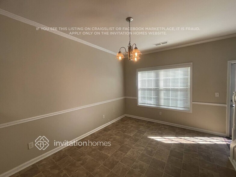 Building Photo - 112 Brookvalley Crossing