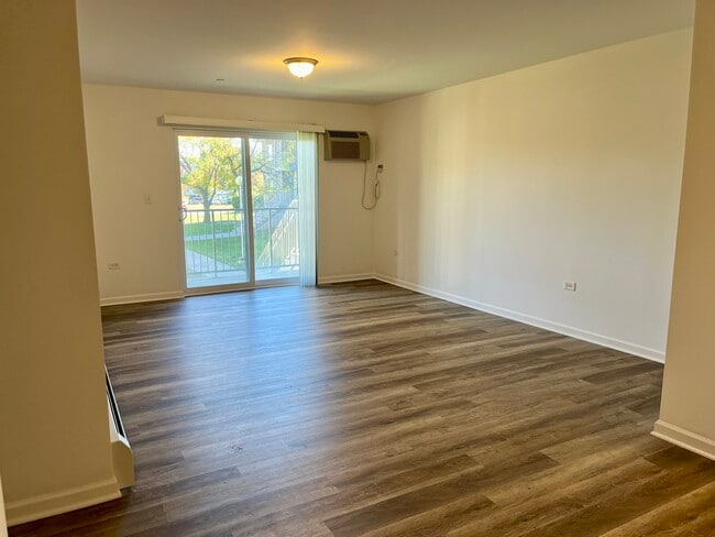 Building Photo - 838 Mcintosh Ct