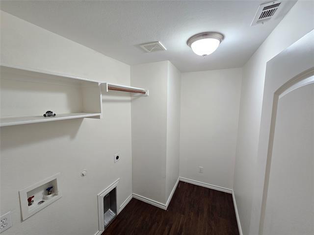 Building Photo - 124 Bridlewood St