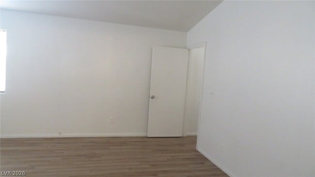 Building Photo - 3014 Sunrise Bay Ave