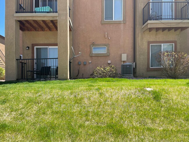 Building Photo - 4880 Kerry Lynn View
