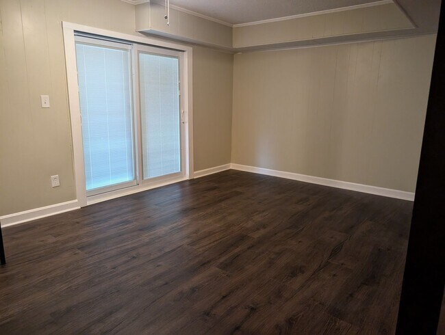 Building Photo - **Price Reduced with Lawncare included!