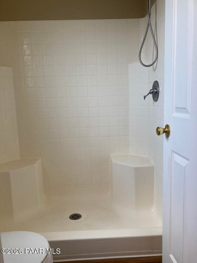 Building Photo - 8424 E Stevens Dr