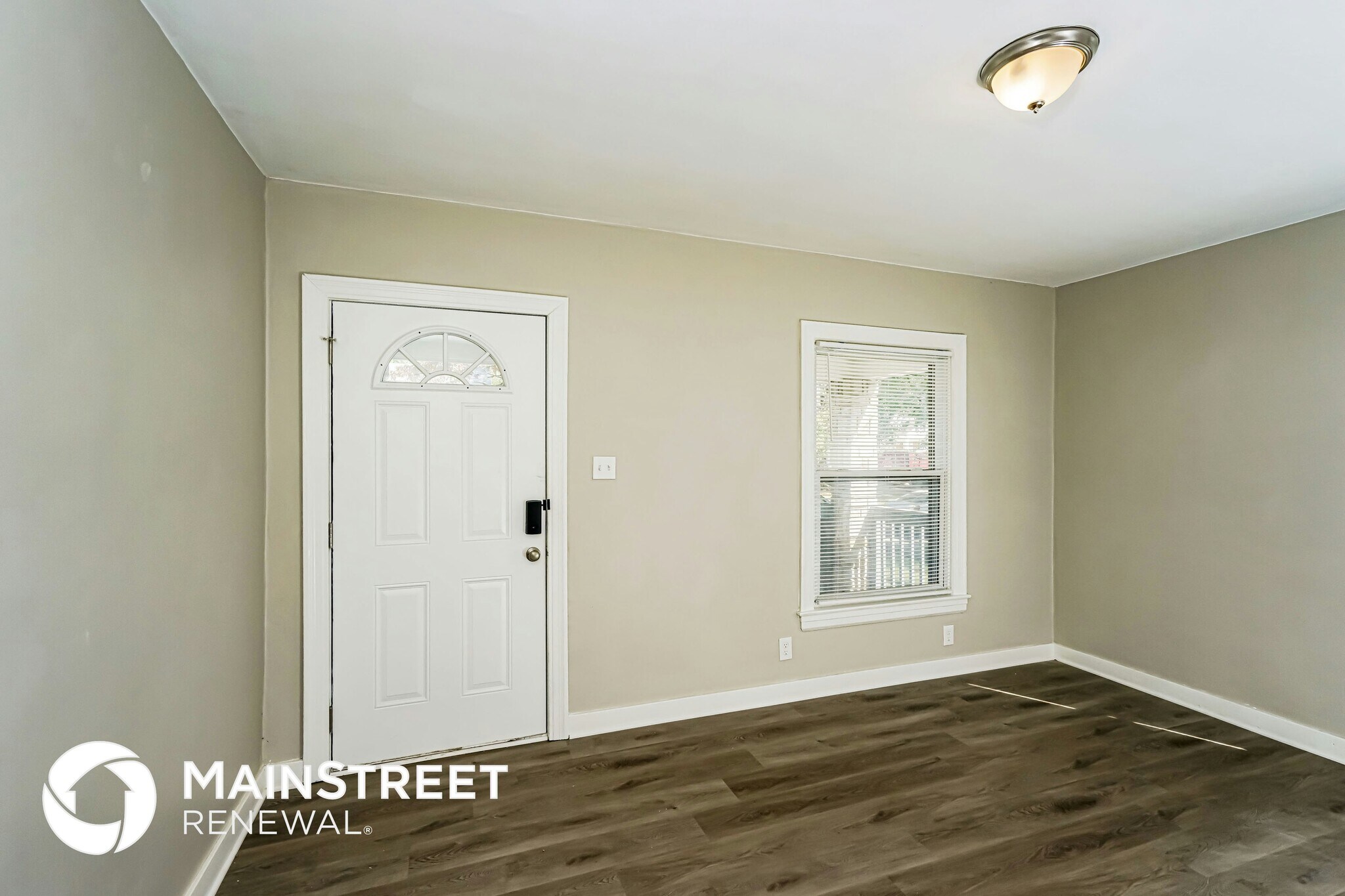 Building Photo - 1028 Walter Ave