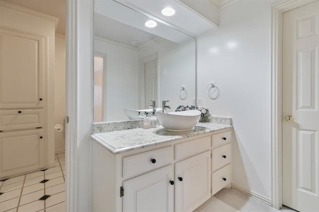 Building Photo - 707 Timber Lake Cir
