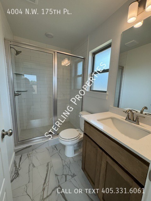 Building Photo - 4004 NW 175th Pl