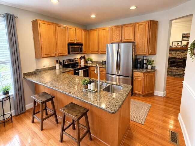 Building Photo - 622 Cypress Ln