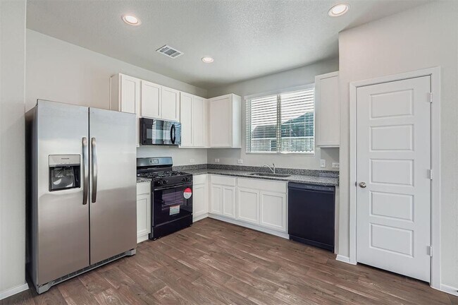 Building Photo - 3079 Winding Creek Rd