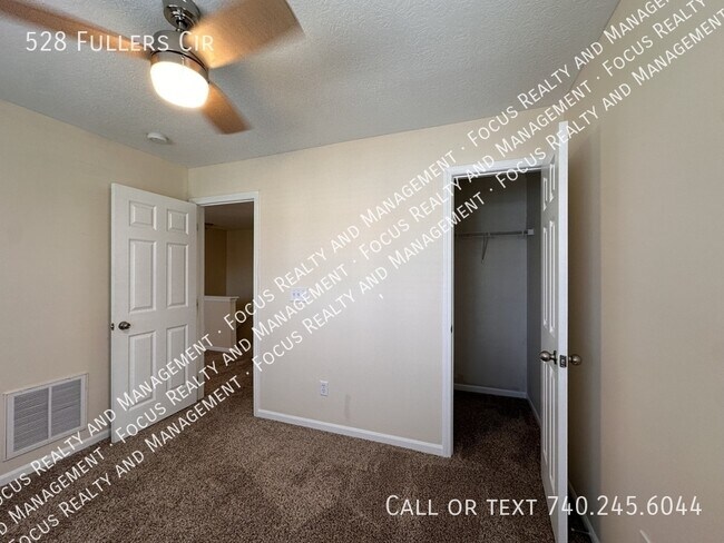 Building Photo - 528 Fuller's Cir