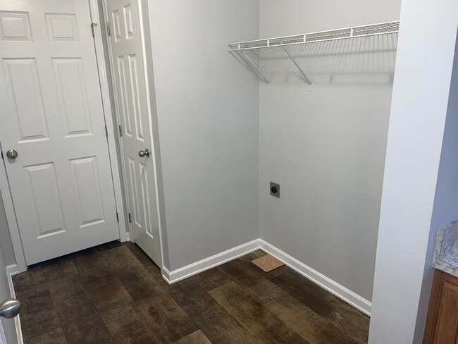 Building Photo - Beautiful 3 Bedroom Home in Lockwood Community!