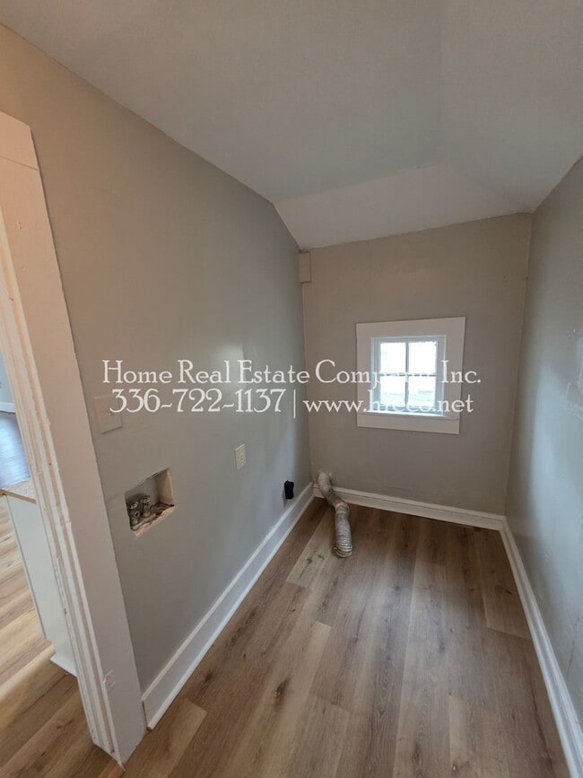 Building Photo - 1413 E.23rd Street