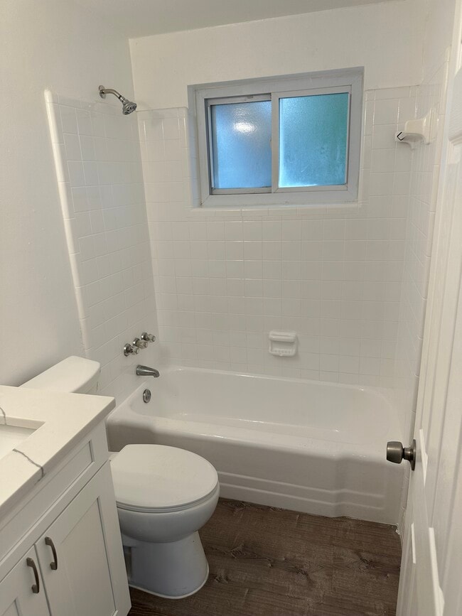 Building Photo - 2383 Chaucer St