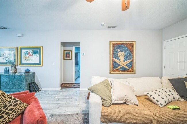 Building Photo - 3610 N Tampa St