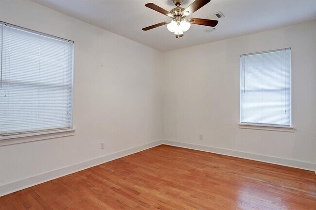 Building Photo - 5205 Verdome Ln