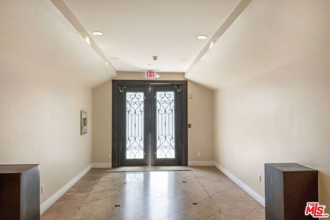 Building Photo - 9049 Alcott St