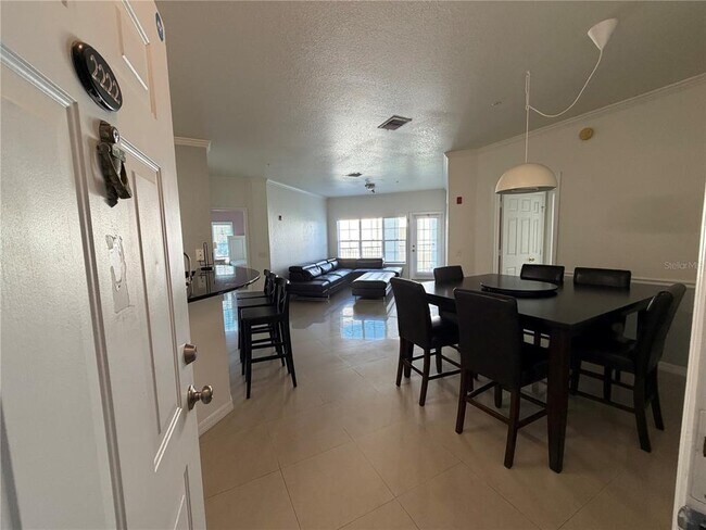 Building Photo - 3735 Conroy Rd