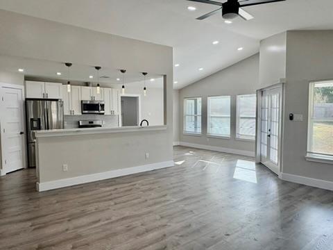 Building Photo - 1103 Stratford Cove