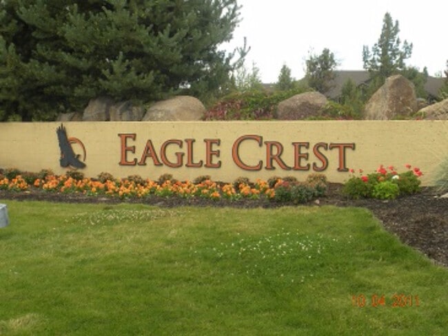 Building Photo - 1085 Golden Pheasant Dr