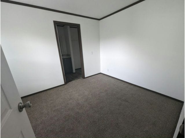Building Photo - 133 Maple Dr