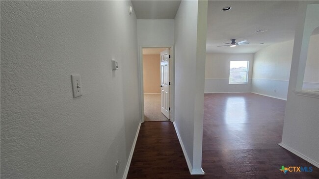 Building Photo - 235 Lottie Ln