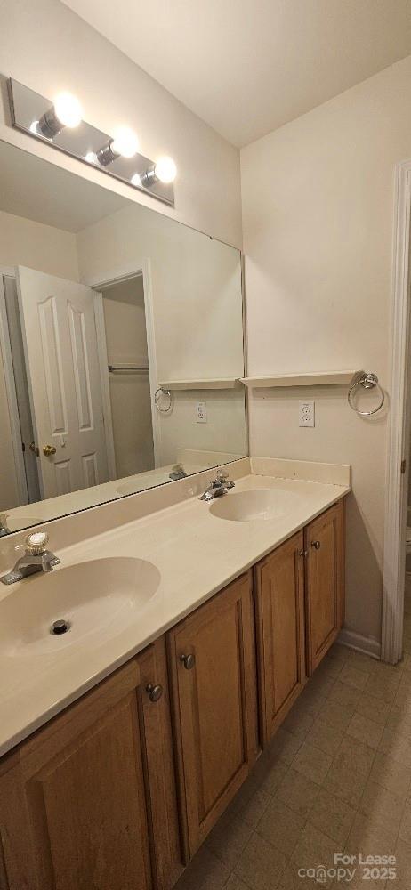 Building Photo - 17130 Cambridge Woods Ct