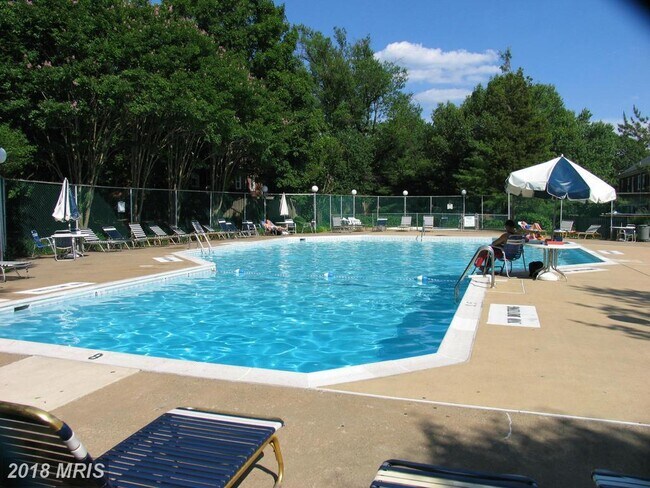 Building Photo - 3468 S Stafford St