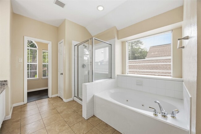 Building Photo - 12108 E Canyon Trace Dr