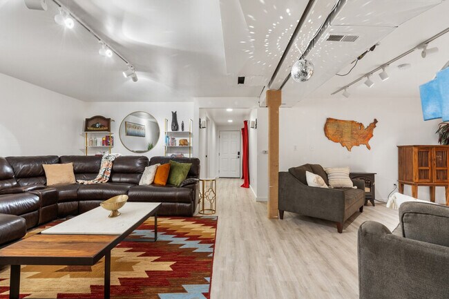 Building Photo - 18301 115th St NE