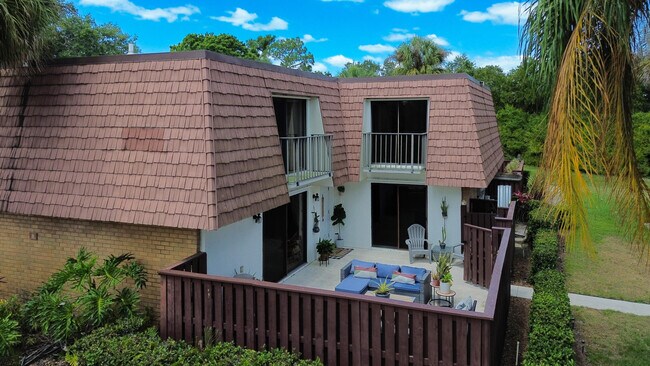 Building Photo - 2980 SW Sunset Trace Cir