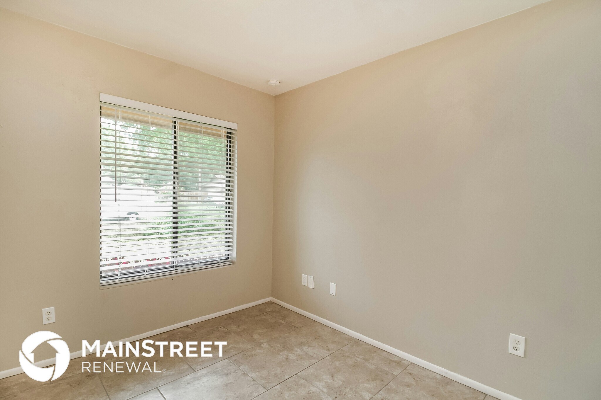 Building Photo - 6138 Ranier Dr
