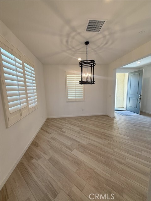 Building Photo - 39613 Taffala Dr