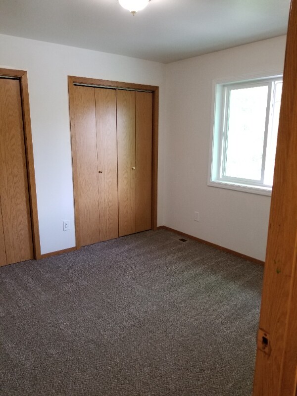 Building Photo - 445 Baleen Ave