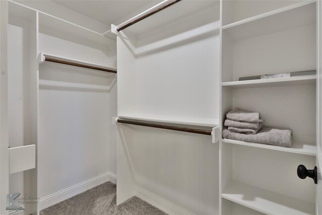 Building Photo - 7523 Security Ln