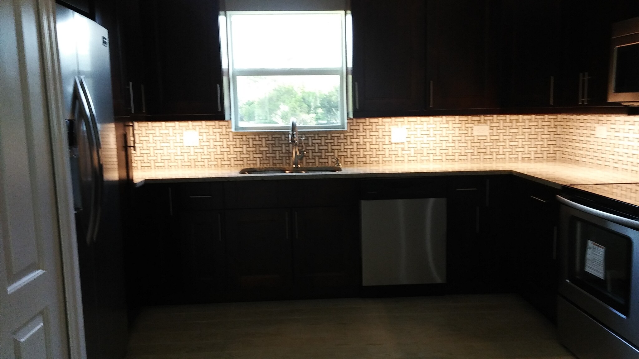 UNDER-CABINET LIGHTING - 15228 73rd Ter N