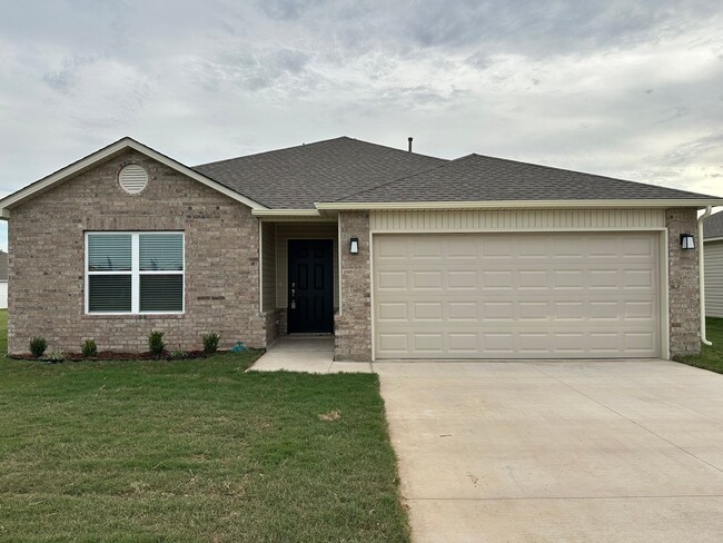 Primary Photo - Brand-new 3 bedroom, 2 bath home located in historic Claremore