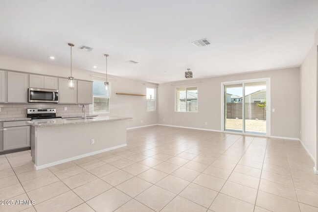 Building Photo - 17729 W Monte Lindo Ln