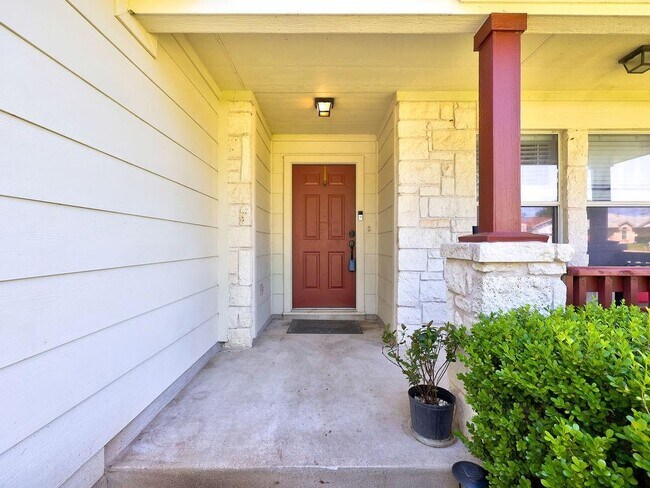 Building Photo - 148 Sapphire Lake Dr
