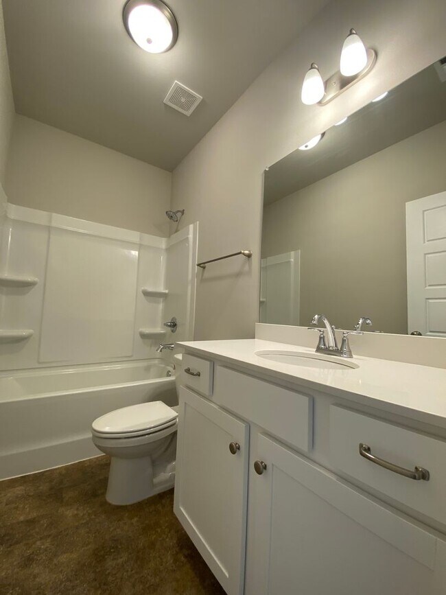 Building Photo - Home for Rent in Pinson, AL!!! Available NOW!