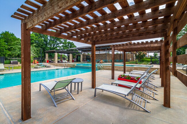 Building Photo - 9024 Winding Crk Dr