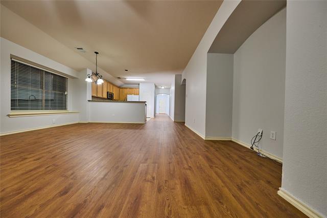 Building Photo - 4616 Brighton Dr