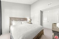 Building Photo - 23236 Vía Calisero