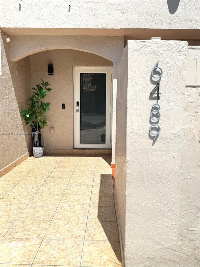 Building Photo - 6489 SW 129th Ave