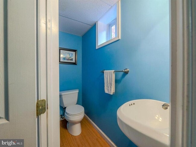 Building Photo - 217 Bramber Dr