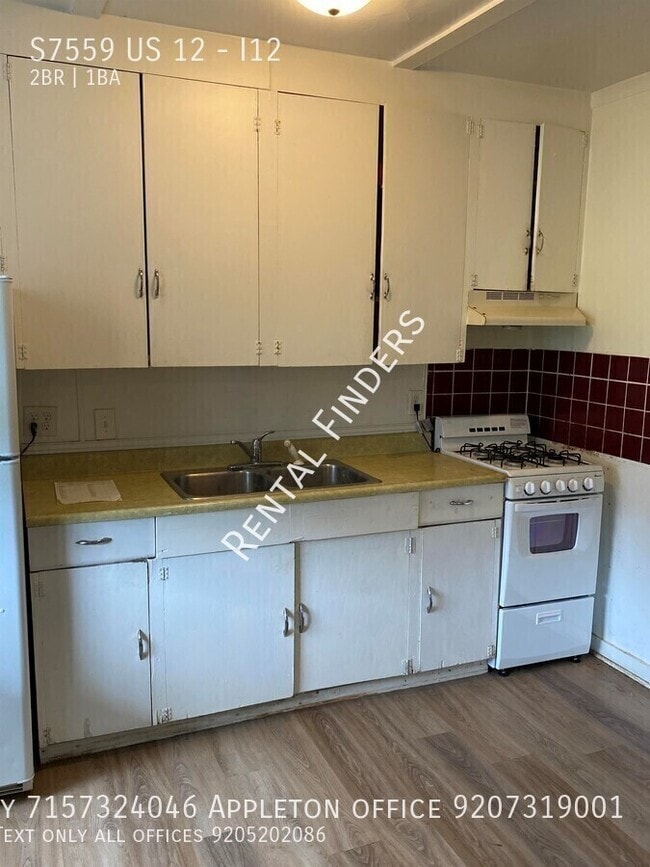 Building Photo - S7559 US 12-I12