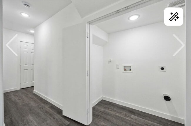 Building Photo - 2312 Wavell St